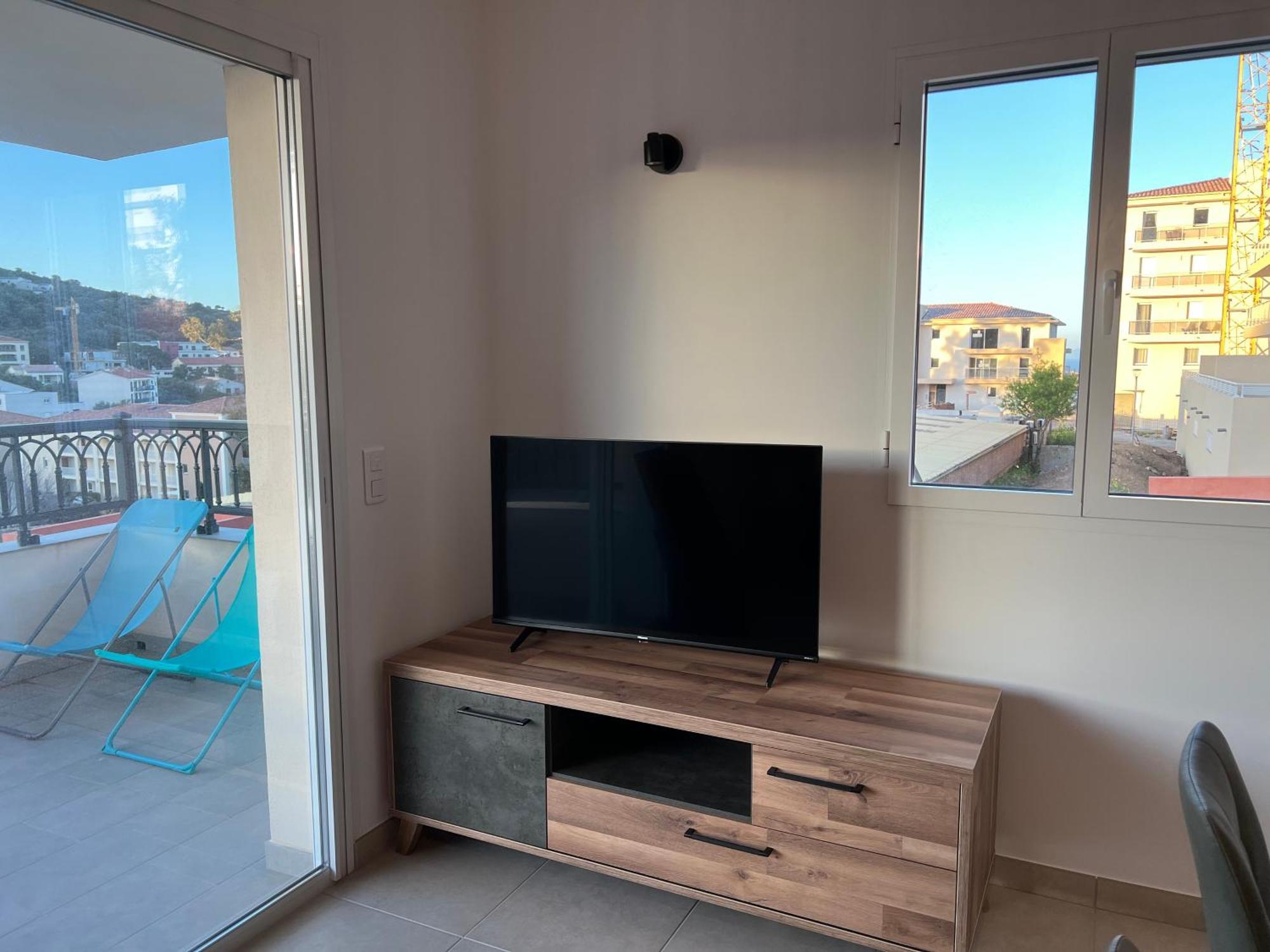 Apartment Grand T2 De Standing *